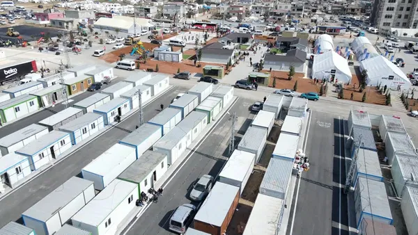 Deprem bölgesinde istihdam seferberliği: İş için mobil ofis kurulacak-4