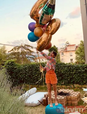 Kuruluş Osman'ın Burçin Hatun'u Aslıhan Karalar saten mini elbisesiyle yaktı geçti! 21 yaşındaki Aslıhan... - 13