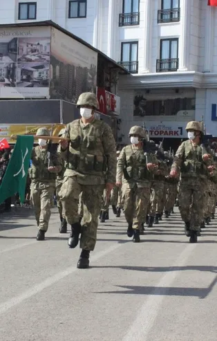 Suriye sınırında 29 Ekim coşkusu