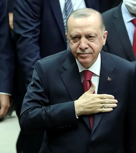busenaz-ne-kadar-gurur-duysak-az-surmeneli-ve-cakiroglu-turkiyeyi-ayaga-kaldirdi-1628379212118.jpeg Busenaz ne kadar gurur duysak az! Sürmeneli ve Çakıroğlu Türkiye'yi ayağa kaldırdı-7