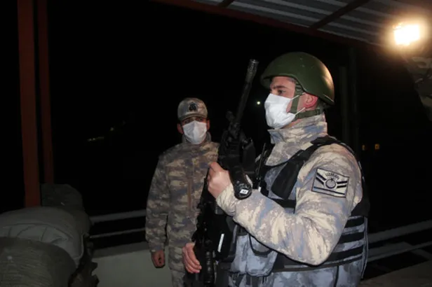 Mehmetçik yeni yılda da görev başında!-3