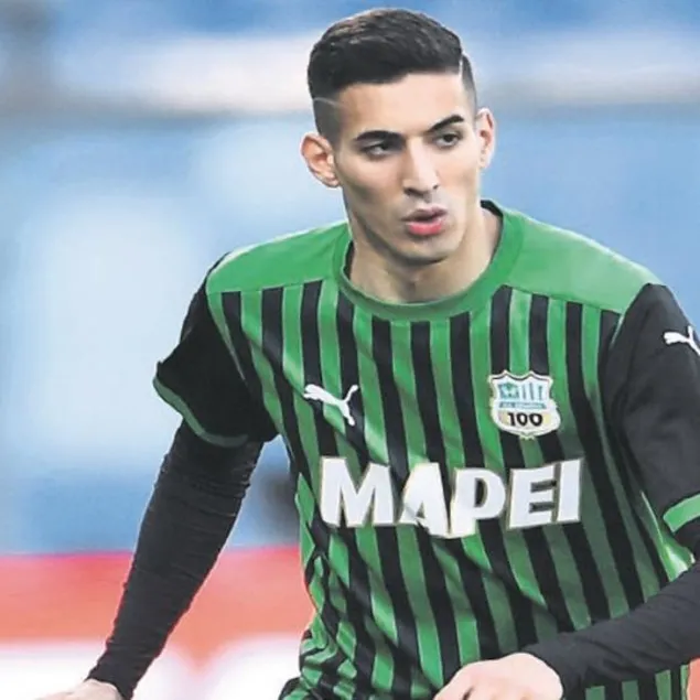 Mert Müldür imzaya kaldı