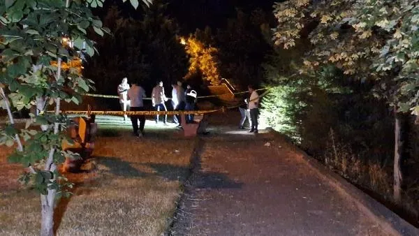 Kocaeli'de kan donduran olay: Parkta tartıştığı kişi tarafından bıçakla öldürüldü-2