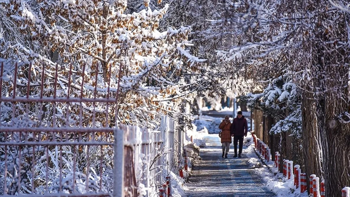 KIŞ GÜN DÖNÜMÜ TARİHİ 2025: Günler ne zaman uzamaya başlayacak? En uzun gece ne zaman?