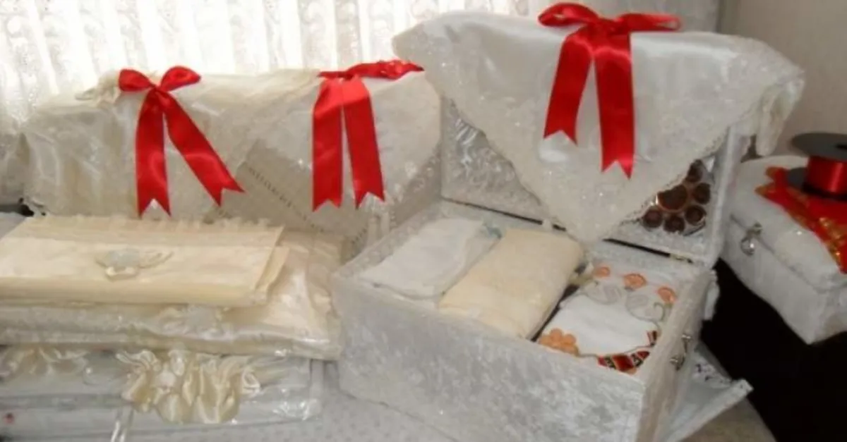 Rüyada çeyiz görmek ne anlama gelir? Rüyada başkasının çeyizini görmek neye işarettir? Rüyada çeyiz görmenin yorumu nedir?
