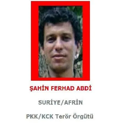 ABD'li komutan kırmızı listede aranan PKK'lı teröristle el ele-1