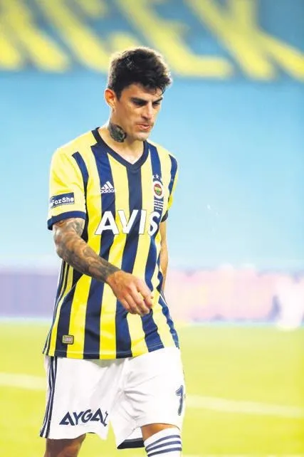 Fenerbahçe evinde Beşiktaş karşısında ağır bir darbe aldı! Büyük yıkım-4