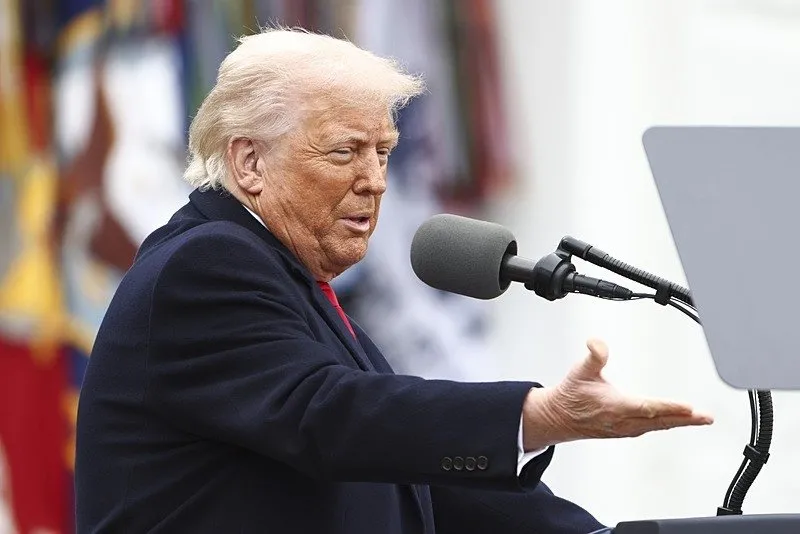 ABD Başkanı Donald Trump fitili ateşledi! Dünyaya yüzde 80, 90 vergi savaşı (İHA)