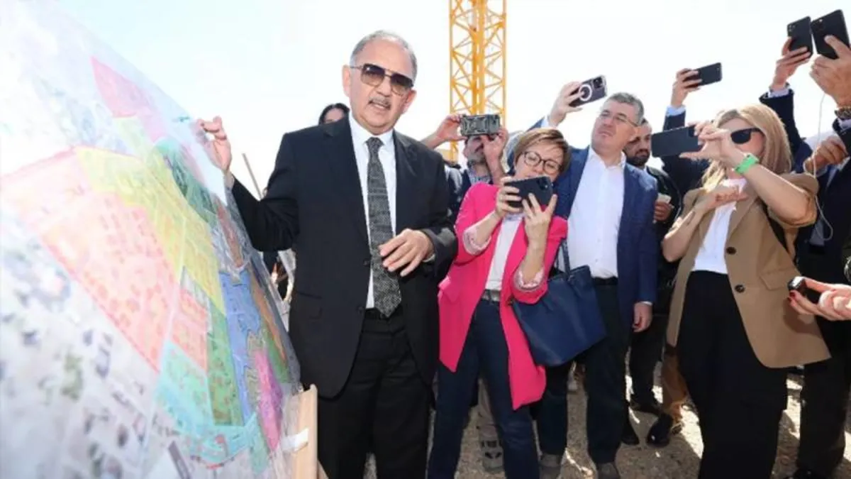 Çevre ve Şehircilik Bakanı Özhaseki'den Hatay açıklaması: ''2017'de kentsel dönüşüm için yalvardık, protesto ettiler, bedeli ağır oldu''