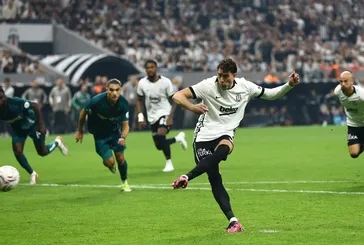 Dusan Vlahovic'in hedefi Mario Gomez