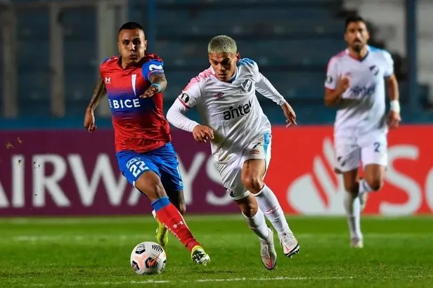 galatasaraydan-8-milyon-dolarlik-transfer-bombasi-1628886479935.jpeg Galatasaray’dan 8 milyon dolarlık transfer bombası! Brian Ocampo...-3