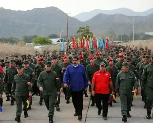 Venezuela ordusu darbecilere meydan okudu: Silahlarımızı aldık bekliyoruz