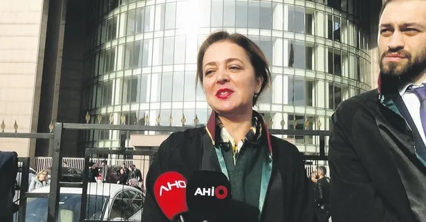 Oglunu Savunmak Icin Hakimligi Birakip Avukat Olan Aynur Gocmen Ilk Kez Konustu Takvim