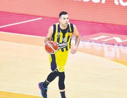 Kostas Sloukas kaldı Melli&Guduric gitti