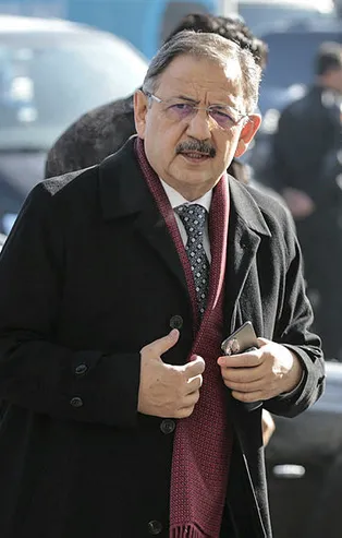 Mehmet Özhaseki'den kaza açıklaması!