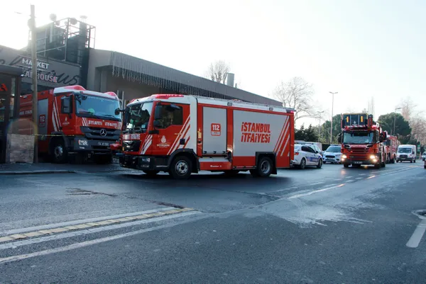 besiktasta-restoranda-yangin-1643613967608.jpg Beşiktaş'ta restoranda yangın-4