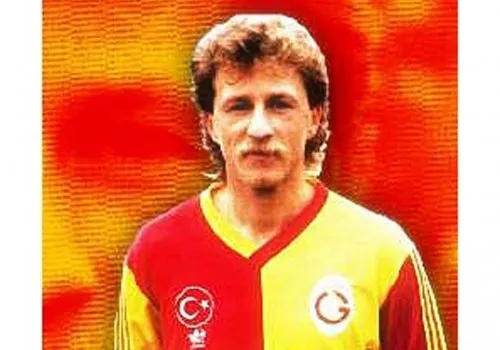 Eski futbolcu hakkında tutuklama talebi!-1