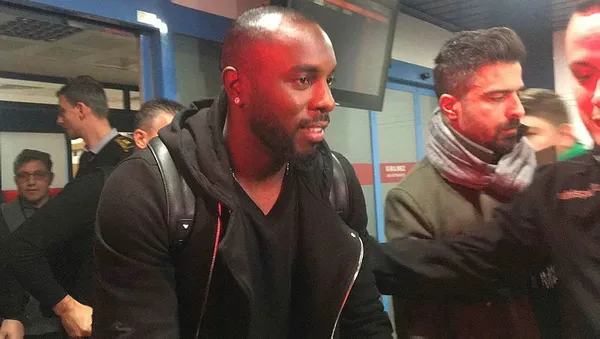 son-dakika-trabzonspor-messias-transferini-resmen-acikladi-1580471751182.jpg Son dakika: Trabzonspor Messias transferini resmen açıkladı-1