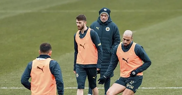 Fenerbahçeli yıldızdan şoke eden karar!