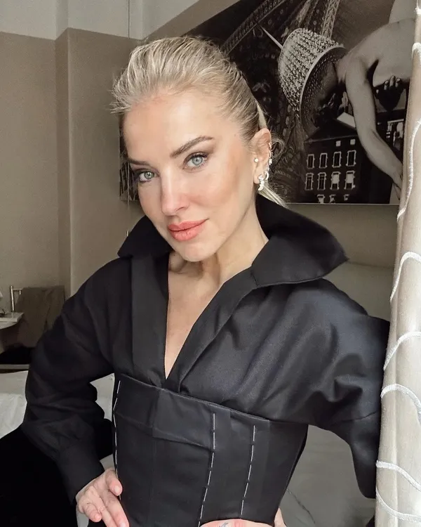 burcu-esmersoya-sosyal-medya-yasagi-zorunlu-ara-verdigi-ortaya-cikti-iste-nedeni-1677705716148.jpg Burcu Esmersoy’a sosyal medya yasağı! Zorunlu ara verdiği ortaya çıktı! İşte nedeni...-3
