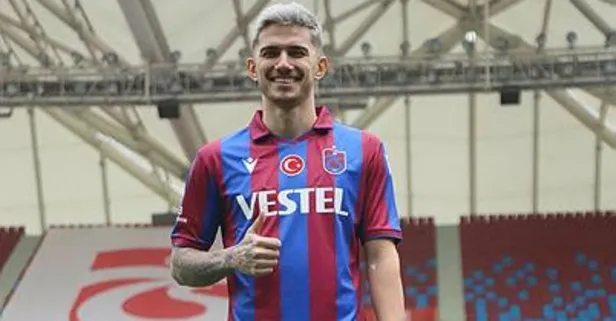 Trabzonspor'un yeni transferi Berat formayı giydi! Çok iddialı mesajlar gönderdi