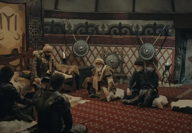 sen-resmen-eceline-geldin-togay-kurulus-osman-51-bolum-fragmani-dis-bileyip-teyakkuza-geciyor-1616014525250.jpg Sen resmen eceline geldin Togay! Kuruluş Osman 51. bölüm fragmanı: Diş bileyip teyakkuza geçiyor!-9