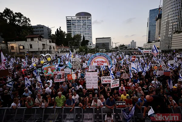 Tel Aviv'de isyan ateşi büyüyor! Katil Netanyahu'nun istifası için on binlerce İsrailli yine sokaklara akın etti - 9
