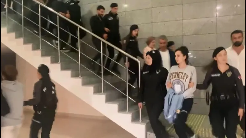 Dilan Polat tahliye mi oluyor? Cezaevinde intihar edince avukatından dikkat çeken hamle!-3