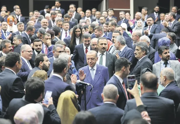 Başkan Erdoğan'dan CHP'ye gönderme: "Değişim adıyla yürüyen kayıkçı kavgasıyla işimiz yok"-2
