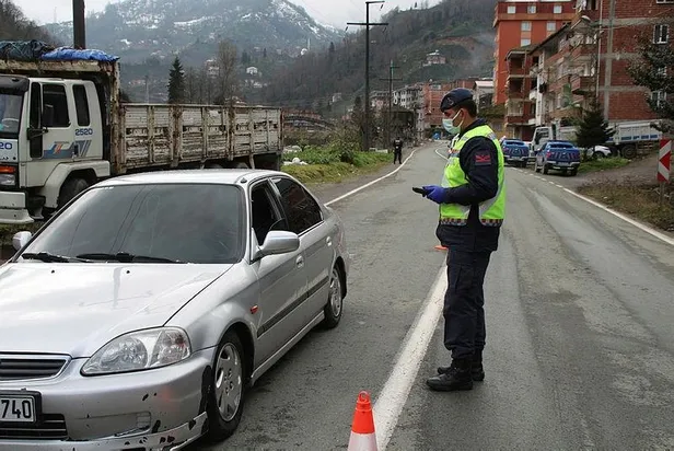 SON DAKİKA: Giriş ve çıkışlar kapatıldı! 'Kırmızı' kategorideki Rize'de 10 noktada karantina kararı-4