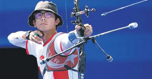 Milli okçu Mete Gazoz’dan gümüş madalya!