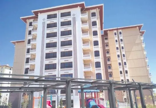 Fırsatçılar Elazığ'da kiraya fahiş zam yaptı, şehit ailesi ise devletin verdiği evi depremzedeye bağışladı!-3