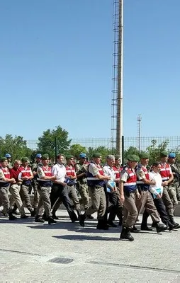 FETÖ'cü haine tokat üstüne tokat