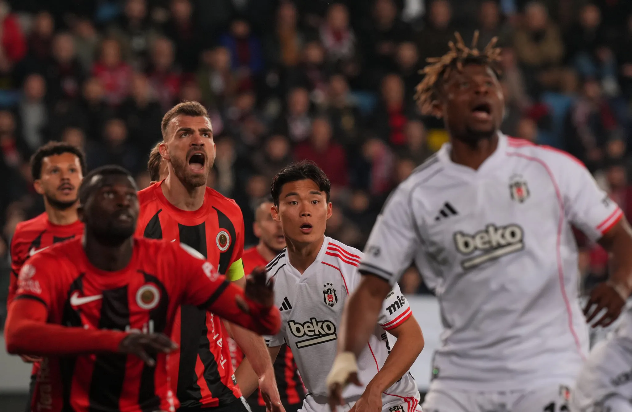 Spor yazarları Gençlerbirliği-Beşiktaş maçını değerlendirdi - 8