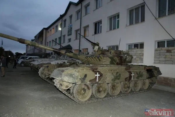 Azerbaycan Cumhurbaşkanı Müşaviri Hikmet Hacıyev, Karabağ'da ele geçirilen silahların listesini açıkladı - 2
