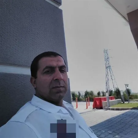 Darıca'da vahşi cinayet! İlişkisine karşı çıkan anne ve babasını katletti-3