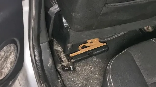 Önce polise sonra kendisini kovalayan polis aracına çarptı! Kaçan sürücü takip sonucu yakalandı-4