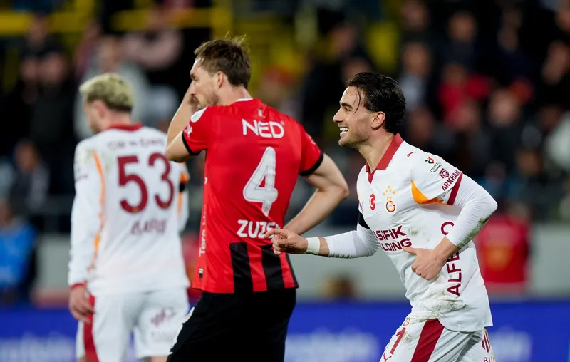galatasarayda-yunus-akgun-sov-genclerbirligi-karsisinda-yildizlasti-1776537277099.jpg