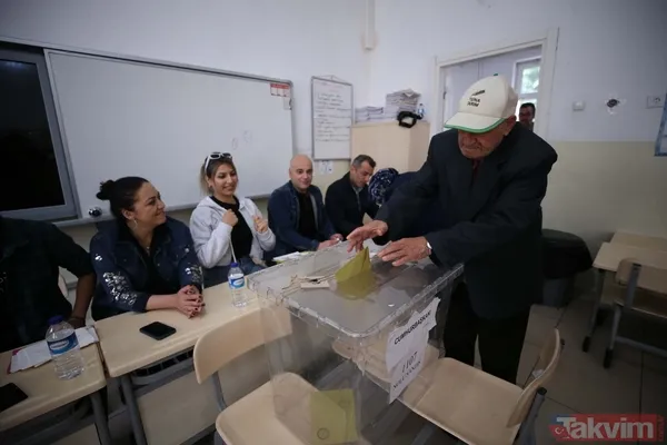 Milyonlar sandığa koştu! 2. tur seçimlerine yoğun katılım - 21