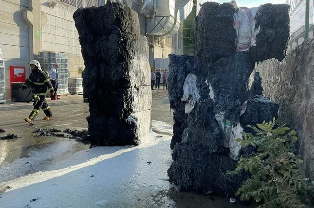 Gaziantep'te pamuk fabrikasında yangın! Acı haber geldi
