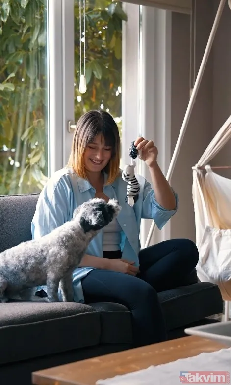 Evlenip İzmir’e taşınan Gizem Karaca’nın İstanbul’daki aile evine bakın! Her detayını paylaştı - 11