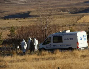 Antalya'da siyanür zehirlenmesi nedeniyle ölen aile Erzurum'da toprağa verildi