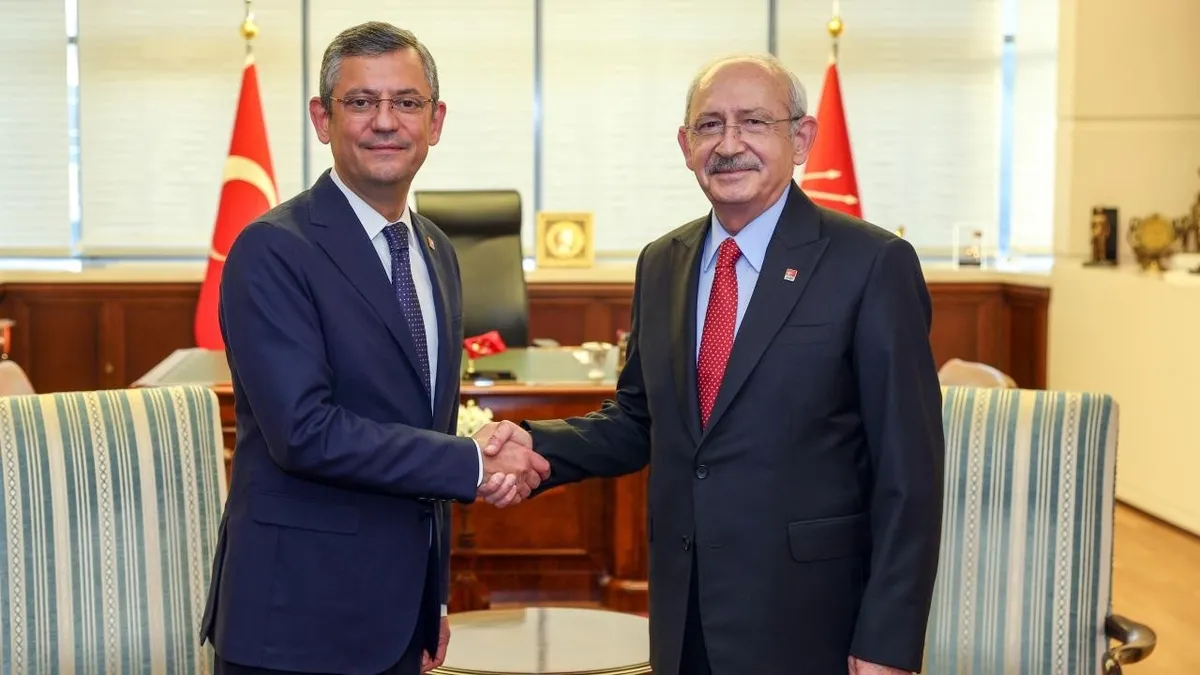 kilicdaroglu-cephesinden-ozgur-ozel-hamlesi-grup-baskanligi-iptal-edilecek-1780836346519.jpeg CHP'de yetki savaşı! Kılıçdaroğlu yönetimindeki sözcü Sarı: Özel'in görevi iptal edilecek-2