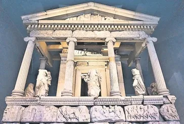 İade edilmesi beklenen 2 bine yakın tarihi eserin çalındığı iddiasına Türkiye'den sert tepki!
