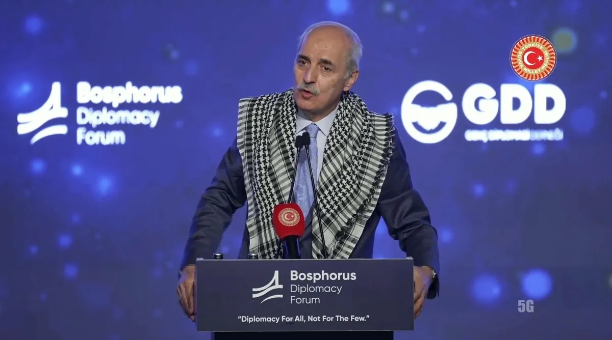 tbmm-baskani-numan-kurtulmustan-tarihi-yeni-dunya-analizi-1786801678674.jpeg TBMM Başkanı Numan Kurtulmuş'tan tarihi "Yeni Dünya" analizi-3