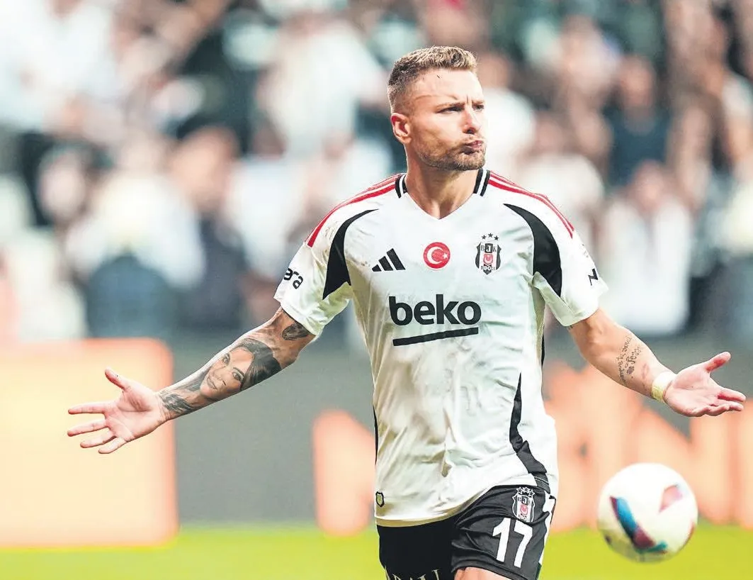 İdeal 11’ine dönüyor