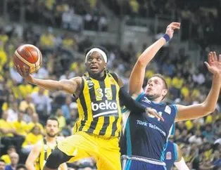 Telekom’u eleyen Fener yarı finalde
