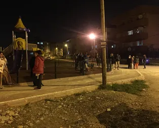 Son dakika: Çanakkalede korkutan deprem ! Çanakkalede 5.3 şiddetinde deprem meydana geldi