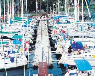 Türk bayrağına geçiş