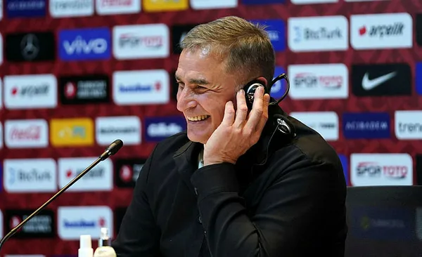 son-dakika-milli-takimda-stefan-kuntz-donemi-imza-toreni-duzenlendi-1632142577257.jpg SON DAKİKA! Milli Takım'da Stefan Kuntz dönemi! İmza töreni düzenlendi-8